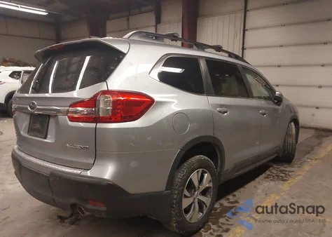 2021 Subaru Ascent Premium из США, поврежденный, VIN 4S4WMAFD1M3402186